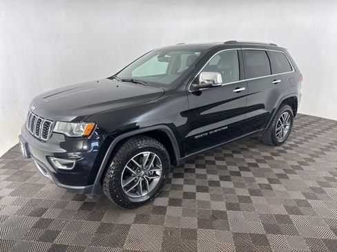 Used 2018 Jeep Grand Cherokee Limited AWD/4WD image 5