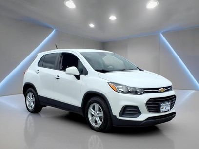 Used 2021 Chevrolet Trax LS w/ Tint and Cruise Package