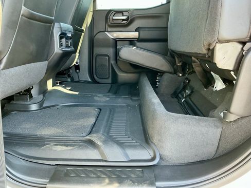 Used 2021 GMC Sierra 1500 AT4 image 32