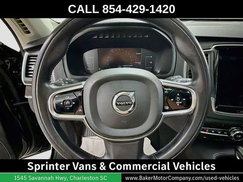 Used 2018 Volvo XC90 T5 Momentum w/ Convenience Package AWD/4WD image 12