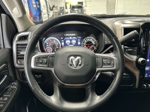 Used 2024 RAM 2500 Laramie AWD/4WD image 15