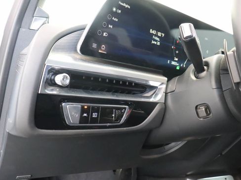 Used 2024 Cadillac Lyriq Sport RWD image 14