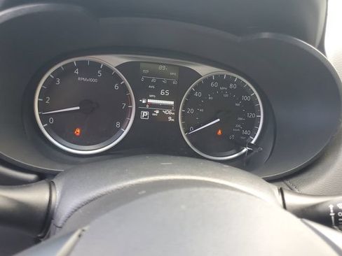 Certified 2025 Nissan Versa S w/ Trunk Package FWD image 20