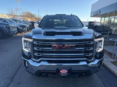 Used 2021 GMC Sierra 3500 SLE w/ SLE Convenience Package image 2