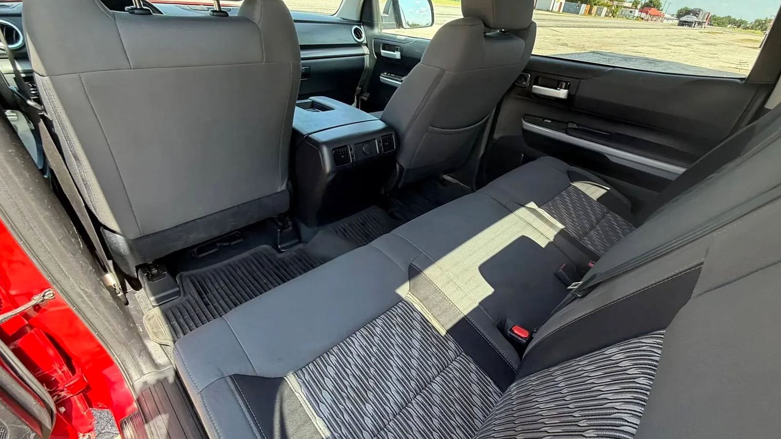 Used 2021 Toyota Tundra SR5 w/ Convenience Package RWD image 31