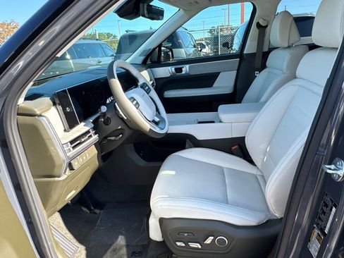 New 2025 Hyundai Santa Fe Calligraphy image 9