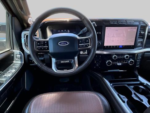 Certified 2024 Ford F250 King Ranch w/ FX4 Off-Road Package AWD/4WD image 6