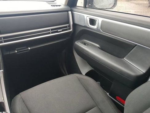Used 2024 Hyundai Santa Fe SE FWD image 19