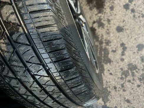 Certified 2021 Honda Pilot Touring image 5