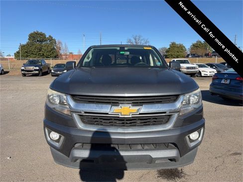 Used 2016 Chevrolet Colorado LT w/ LT Convenience Package image 2