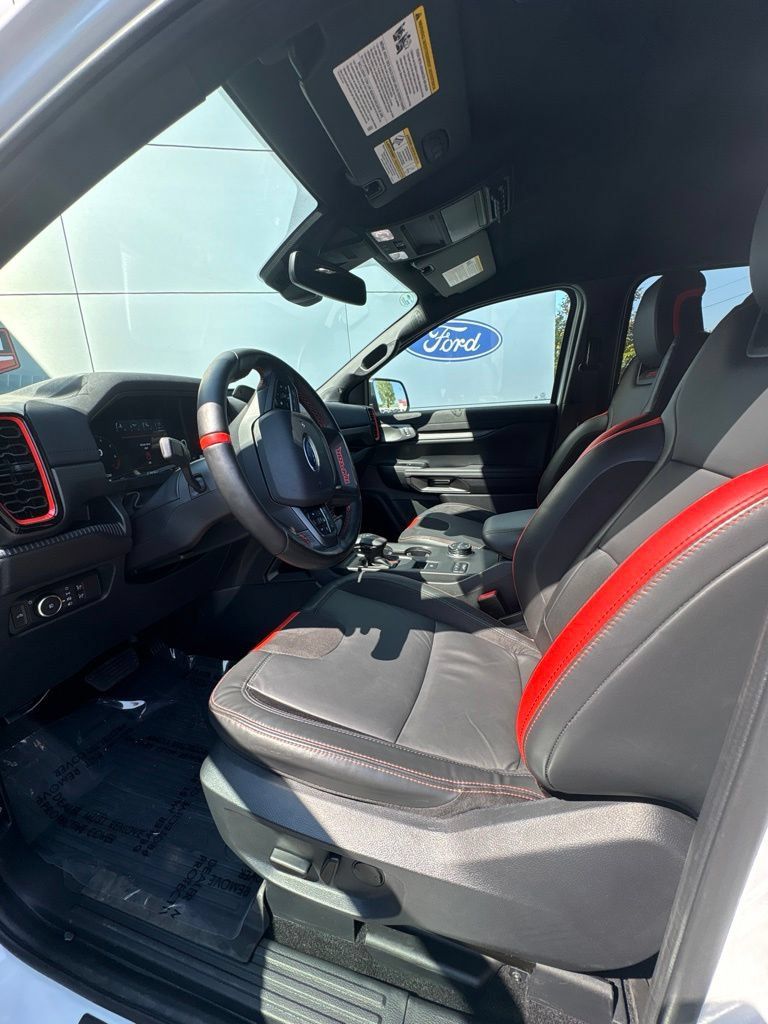 Used 2025 Ford Ranger Raptor AWD/4WD image 13