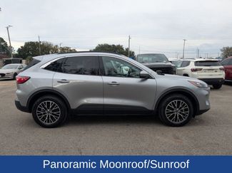 Certified 2022 Ford Escape SEL w/ Technology Package video 3