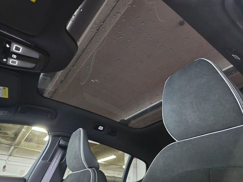 Certified 2023 Volvo C40 P8 Recharge Ultimate w/ Protection Package Premier image 22