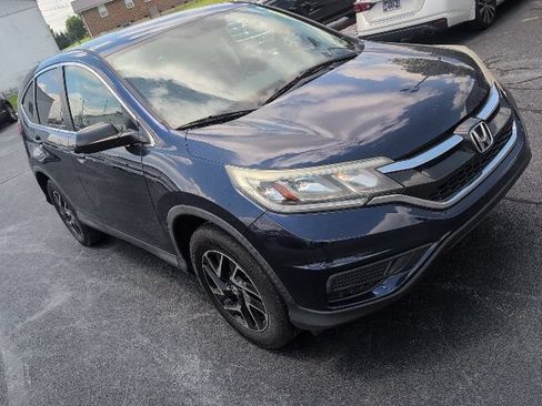 Used 2016 Honda CR-V SE image 2