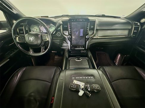 Used 2019 RAM 3500 Limited image 10