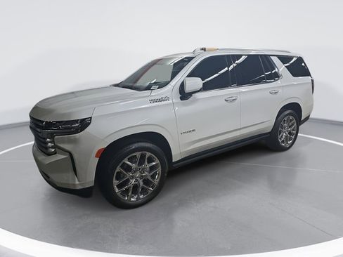 Used 2024 Chevrolet Tahoe High Country image 5
