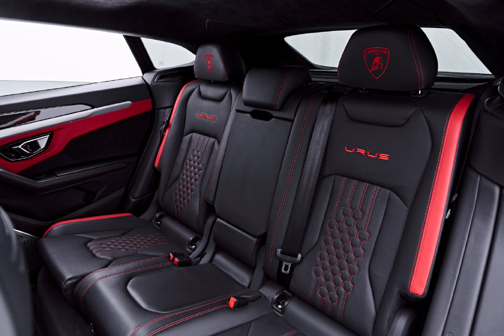 Used 2023 Lamborghini Urus S AWD/4WD image 53