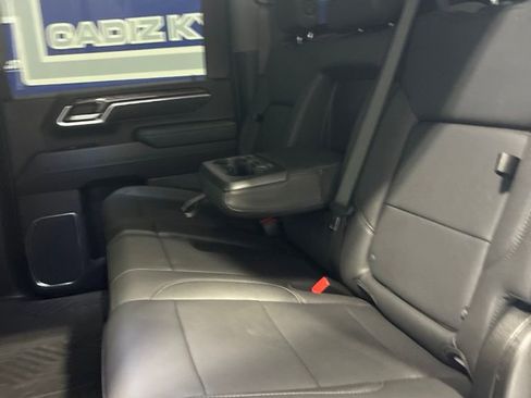 Used 2025 Chevrolet Silverado 3500 LTZ w/ LTZ Premium Package AWD/4WD image 53