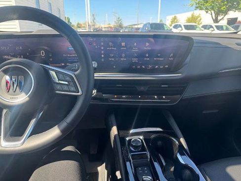 New 2026 Buick Envision Preferred AWD/4WD image 21