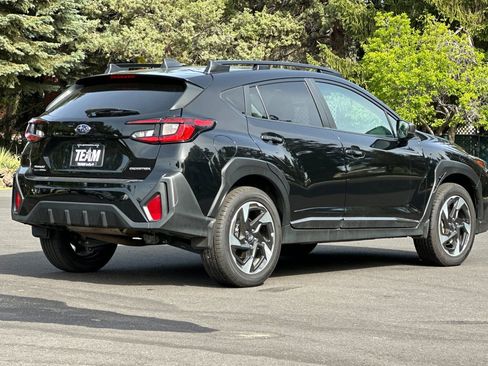 Used 2024 Subaru Crosstrek 2.5i Limited w/ Crosstrek Mirror Package AWD/4WD image 4