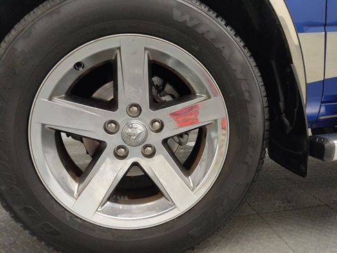 Used 2017 RAM 1500 Express w/ Express Value Package image 31