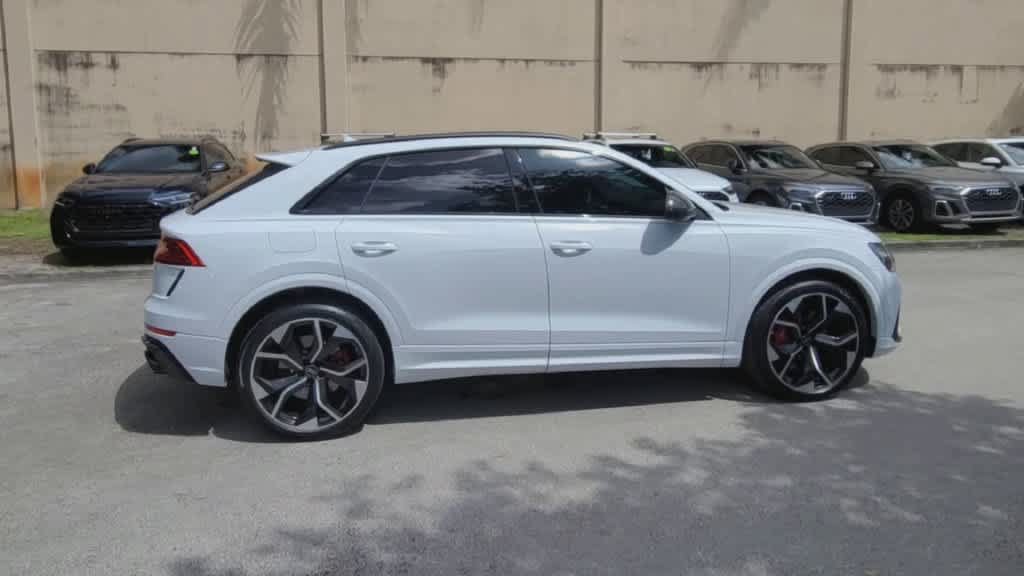 Certified 2024 Audi RS Q8 AWD/4WD image 9