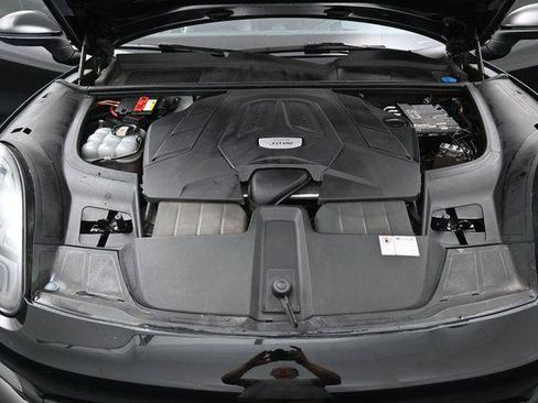 Used 2020 Porsche Cayenne AWD/4WD image 39