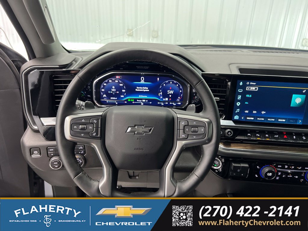 Used 2025 Chevrolet Silverado 1500 RST AWD/4WD image 28