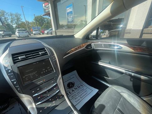 Used 2016 Lincoln MKZ w/ Equipment Group 300A Reserve image 32