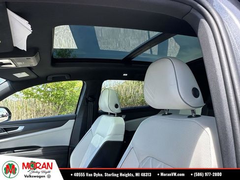Used 2025 Volkswagen Atlas Cross Sport SEL Premium R-Line AWD/4WD image 22