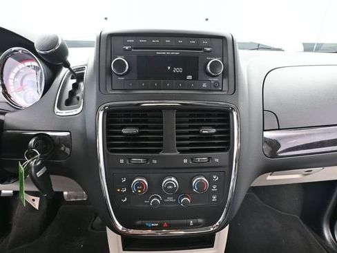 Used 2014 Dodge Grand Caravan SE w/ Quick Order Package 29E SE FWD image 29
