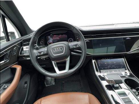 Used 2023 Audi Q7 2.0T Premium w/ Convenience Package AWD/4WD image 37