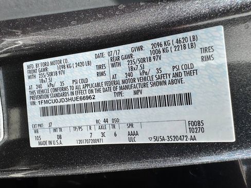 Certified 2017 Ford Escape Titanium FWD image 35