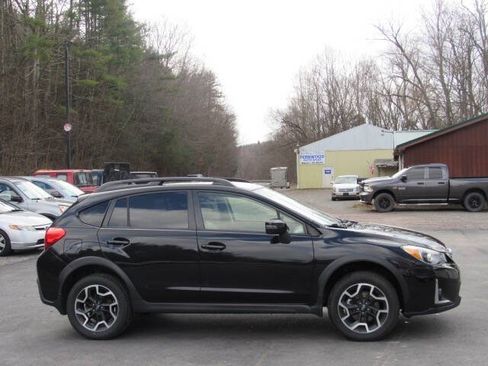Used 2016 Subaru Crosstrek 2.0i Limited w/ Popular Package #2 AWD/4WD image 9