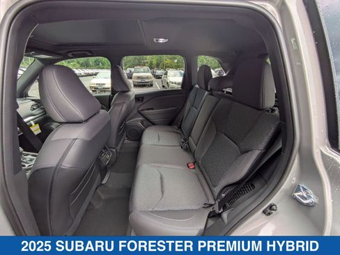 Certified 2025 Subaru Forester Premium image 11
