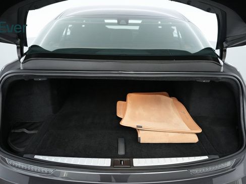 Used 2023 Lucid Air Touring image 23