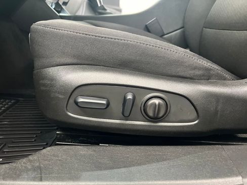 Used 2024 Chevrolet Malibu LT image 10