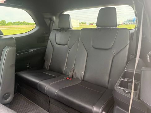 Used 2024 Lexus TX 350 AWD w/ Captains Chair Package image 15