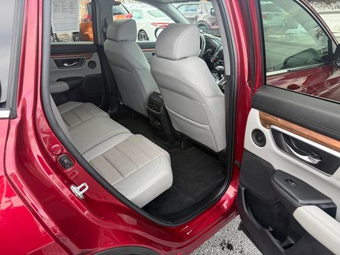 Used 2021 Honda CR-V Touring image 11