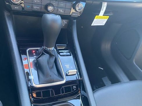 New 2026 Jeep Compass Latitude image 21