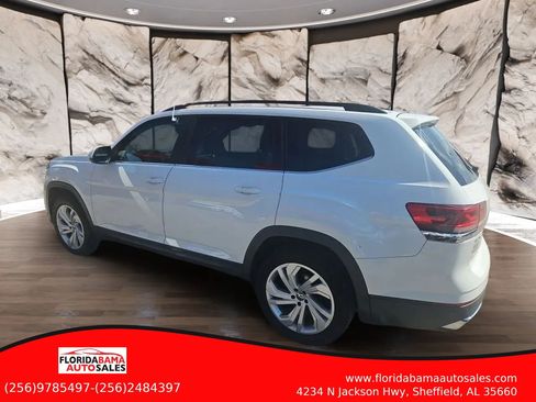 Used 2021 Volkswagen Atlas SE w/ Panoramic Sunroof Package FWD image 3