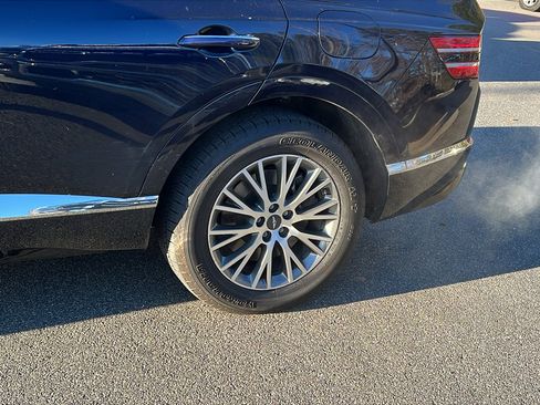 Used 2024 Genesis GV80 2.5T image 12