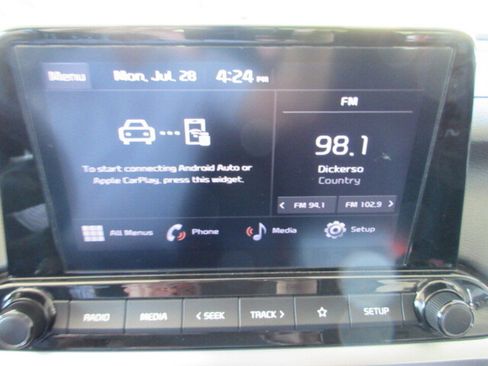 Used 2024 Kia Forte LXS image 18