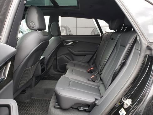 New 2026 Audi Q8 Premium Plus image 8