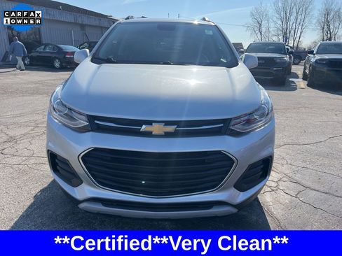 Used 2020 Chevrolet Trax LT w/ LT Convenience Package image 38