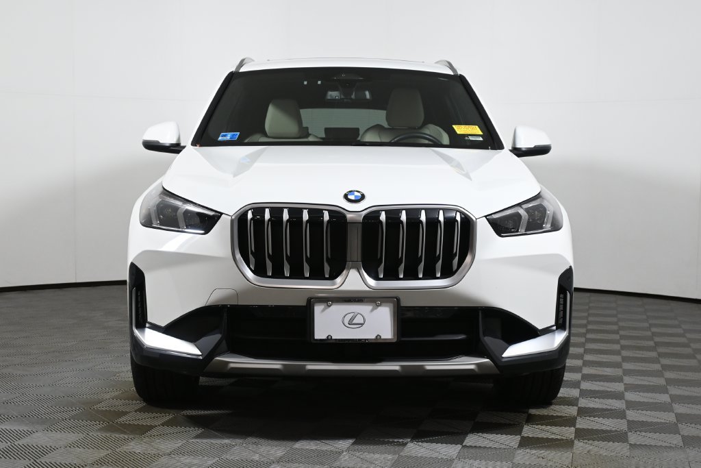 Used 2025 BMW X1 xDrive28i w/ Convenience Package AWD/4WD image 10