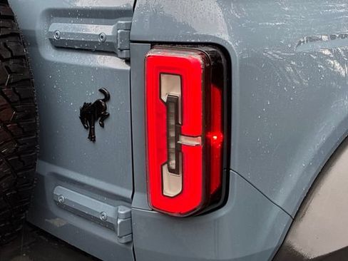 Used 2024 Ford Bronco Wildtrak AWD/4WD image 15