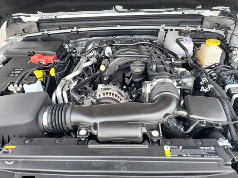 New 2025 Jeep Gladiator Mojave image 30