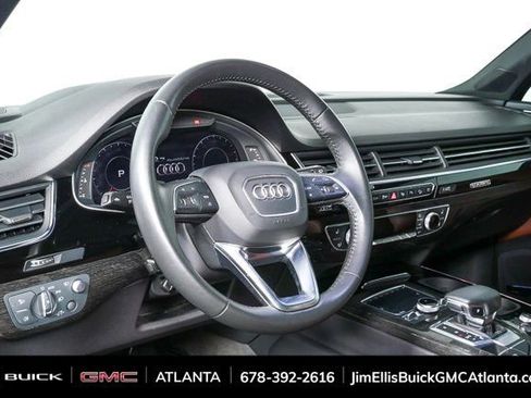 Used 2019 Audi Q7 3.0T Prestige w/ Prestige Package image 4