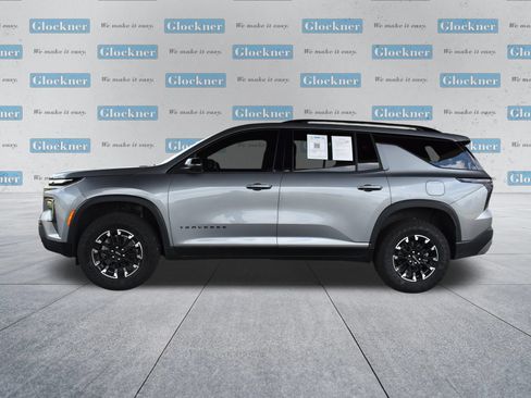 Used 2025 Chevrolet Traverse Z71 w/ Driver Confidence Package AWD/4WD image 10